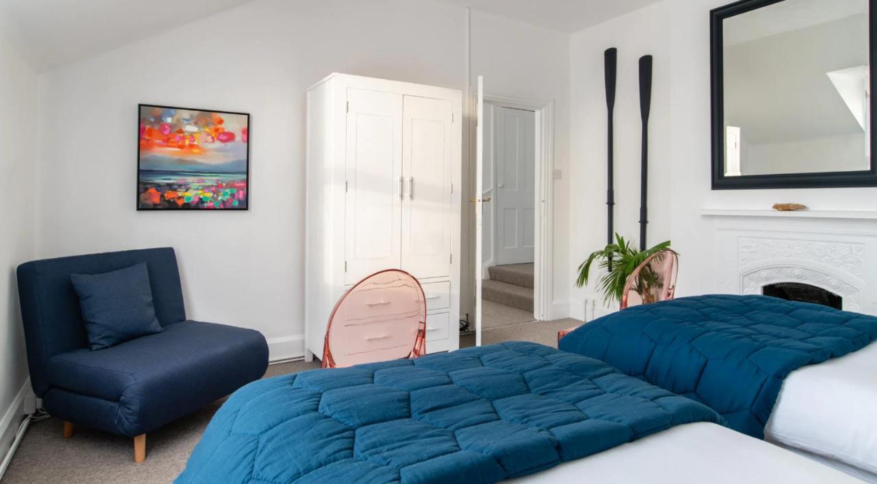 Tranquil Beachfront Beautiful 2-Bed Apartment Deal Exterior photo